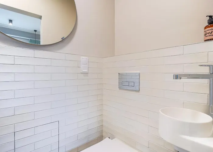 Alte Schule Klassenzimmer 1 2 * Tating