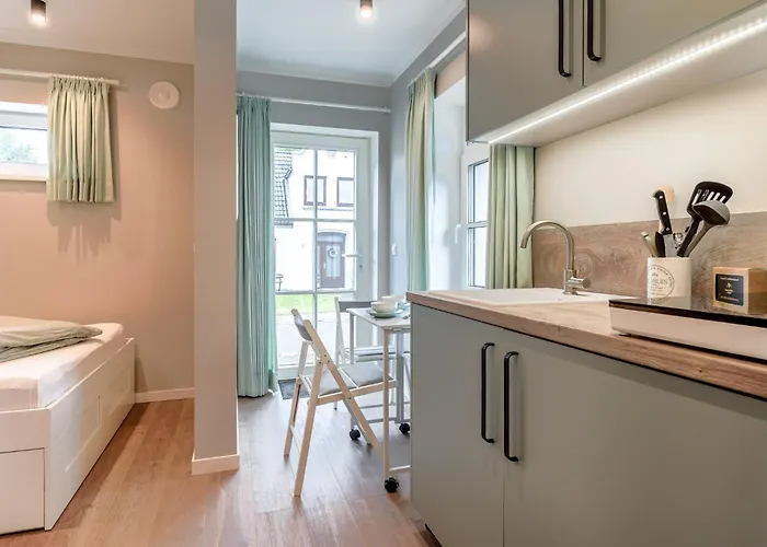 Alte Schule Klassenzimmer 1 2 *